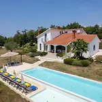 Villa Naturavita *